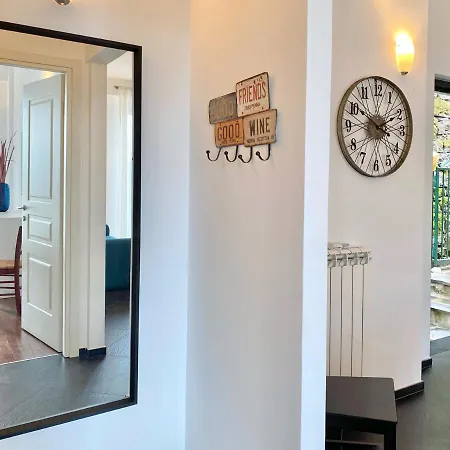 Casaviva - Bilo With Seaview And Parking In Apartamento Camogli